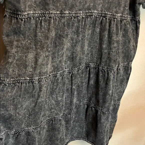 Black Acid Wash Denim Button-Up Dress - Picture 4 of 6